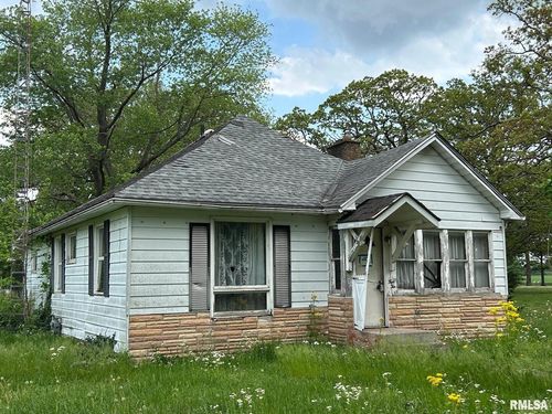 410 S Jenette Ave, Buckner, IL, 62819-1211 | Card Image