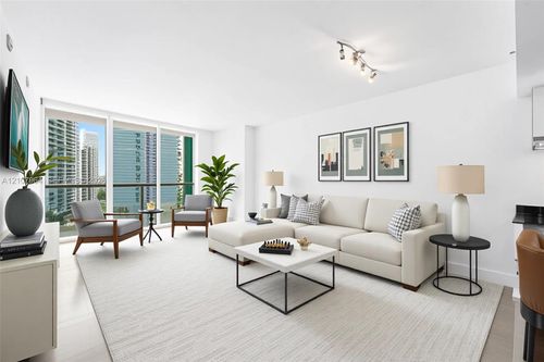 1907-485 Brickell Ave, Miami, FL, 33131-2735 | Card Image