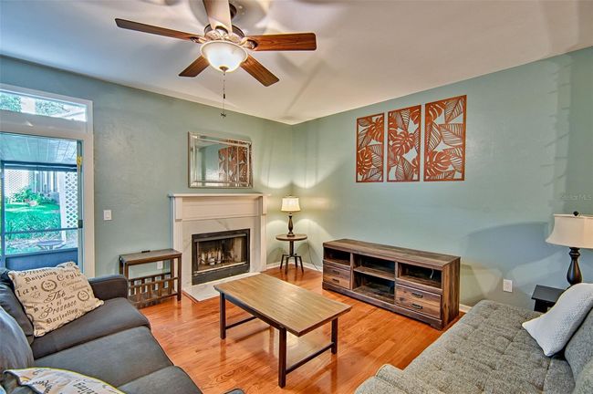 832 42 Nd Ter, Townhouse with 2 bedrooms, 3 bathrooms and null parking in GAINESVILLE FL | Image 11
