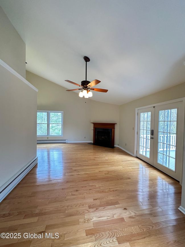 3D - 3 Salem Ct, Townhouse with 2 bedrooms, 2 bathrooms and 1 parking in Albany NY | Image 6
