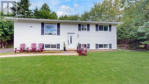 24 Cameron Rd, Rothesay, NB, E2E2B3 | Card Image