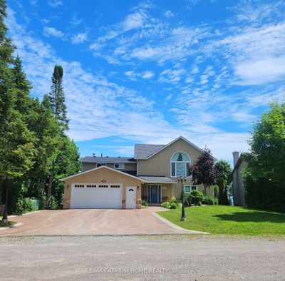 825 Southview Dr, House other with 5 bedrooms, 6 bathrooms and 6 parking in Bailieboro ON | Image 2