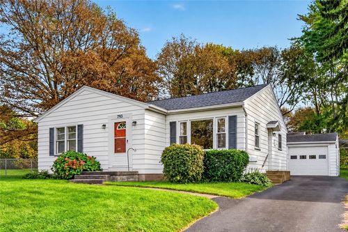 793 Westchester Ave, Irondequoit, NY, 14609-4530 | Card Image