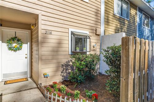 2116 39th Dr, GAINESVILLE, FL, 32607-4346 | Card Image