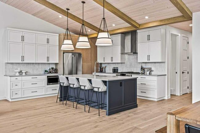 2 Pinewood Cres, House other with 5 bedrooms, 3 bathrooms and 4 parking in Canmore AB | Image 8