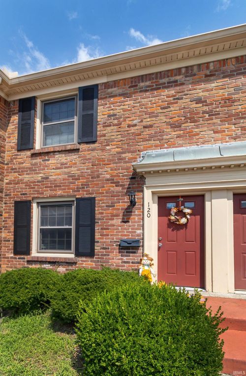 120 Hampton Dr, Evansville, IN, 47715-3210 | Card Image