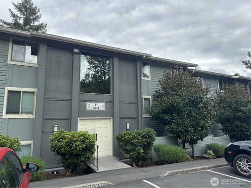 apt-f204-4641 W Lake Sammamish Pkwy Se, Issaquah, WA, 98027-9301 | Card Image