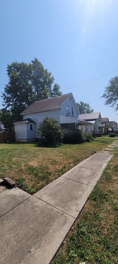 1014 Maple, House other with 3 bedrooms, 1 bathrooms and null parking in Bucyrus OH | Image 1