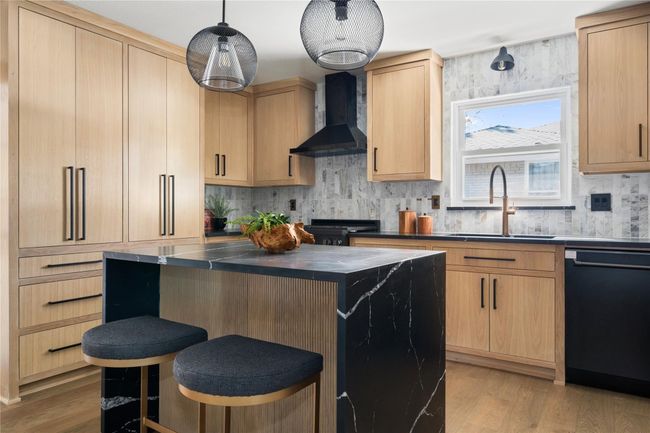 6746 Braeburn Dr, House other with 3 bedrooms, 2 bathrooms and null parking in Dallas TX | Image 19