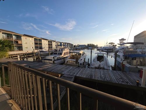 135-14100 River Rd, Pensacola, FL, 32507-9653 | Card Image