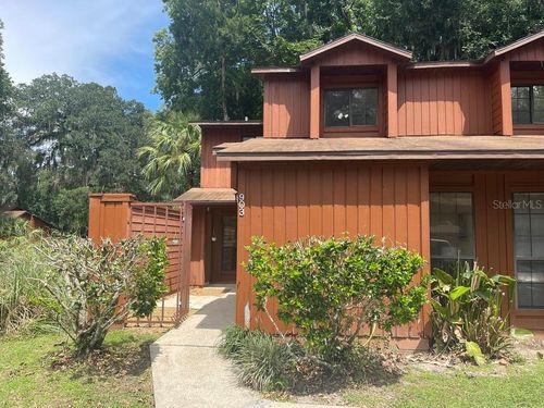 903 55th Ter, GAINESVILLE, FL, 32607-3846 | Card Image