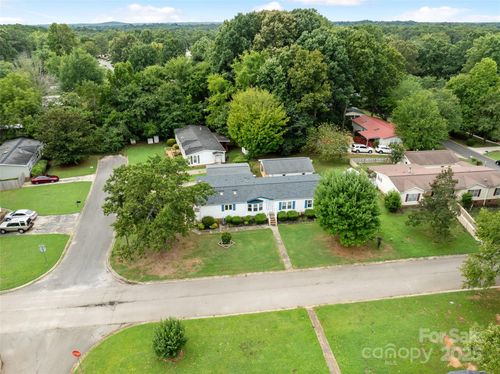 5909 Lake Valley Rd, Clover, SC, 29710-7346 | Card Image