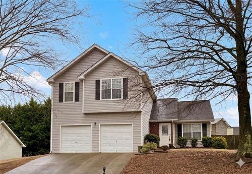 829 Kendall Park Dr, Winder, GA, 30680-7860 | Card Image