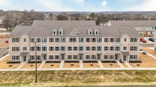 129 Rosebush Ln, Lebanon, TN, 37087-6077 | Card Image