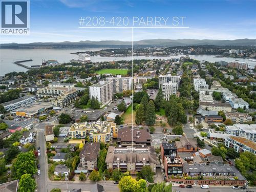 208-420 Parry St, Victoria, BC, V8V2H7 | Card Image