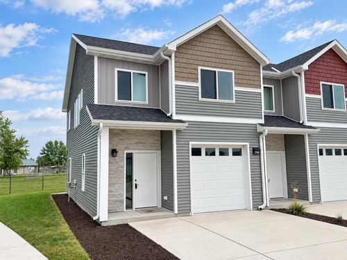 708 4th St, Columbus, NE, 68601-7818 | Card Image
