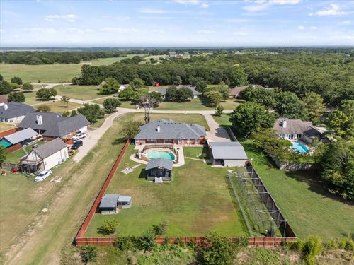 1089 Oak Hollow Ln, Combine, TX, 75159-6266 | Card Image