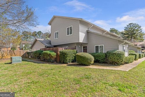4908 Willow Ln, Austell, GA, 30106-2725 | Card Image