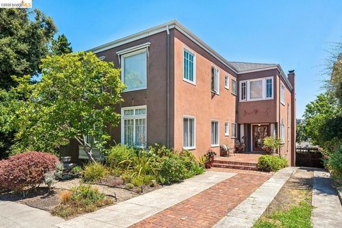 455 Lagunitas Ave, Oakland, CA, 94610 | Card Image