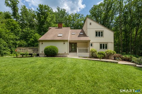 35 Katrina Cir, Bethel, CT, 06801-3310 | Card Image