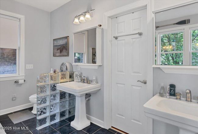 108 Clay Cir, House other with 3 bedrooms, 3 bathrooms and 2 parking in West End NC | Image 44