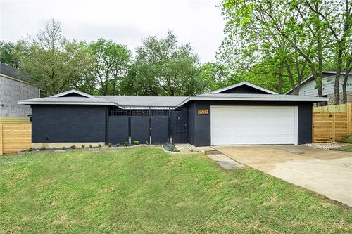2406 Glen Springs Way, Austin, TX, 78741-5513 | Card Image