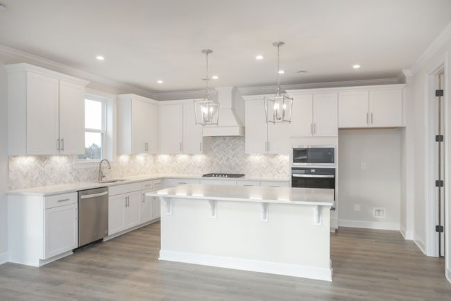 905 Champions Cir, House other with 5 bedrooms, 5 bathrooms and 2 parking in Mount Juliet TN | Image 14