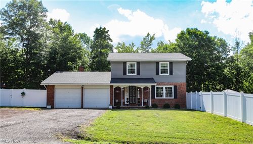 543 Briarcliff Ave, Alliance, OH, 44601-2119 | Card Image