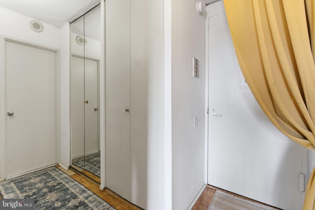 Residential in PHILADELPHIA 4