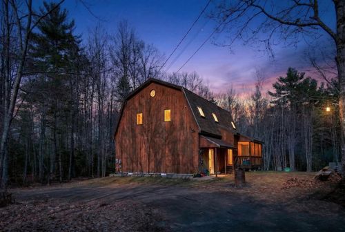 401 Miller Road, Waldoboro, ME, 04572 | Card Image