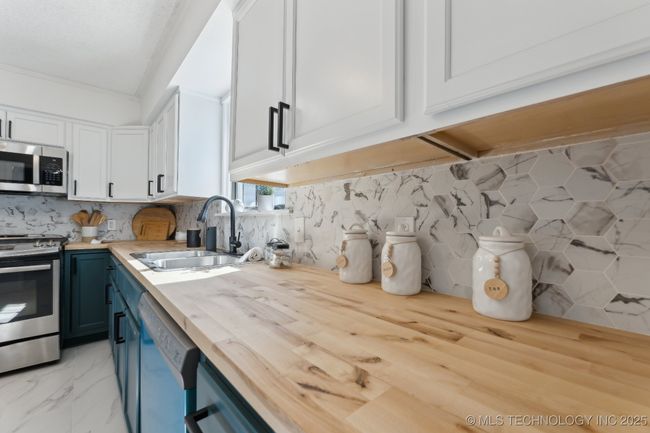 523 W Toledo Pl, House other with 4 bedrooms, 3 bathrooms and null parking in Broken Arrow OK | Image 15