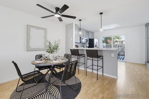 439 Verde Ridge Ct, Spring Valley, CA, 91977-6357 | Card Image