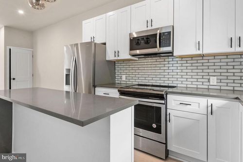 2318 N 31st St, PHILADELPHIA, PA, 19132-3343 | Card Image