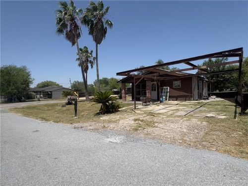 10922 Compadres St, Mercedes, TX, 78570-2497 | Card Image
