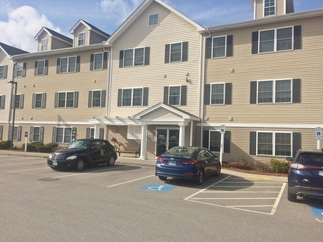 APT-108 - 100 Sentinel Ct, Condo with 2 bedrooms, 2 bathrooms and null parking in Manchester NH | Image 5
