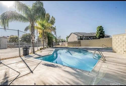29-936 Fairway Dr, Colton, CA, 92324 | Card Image