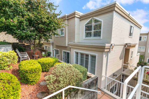 1157 Vidal St, White Rock, BC, V4B3T4 | Card Image