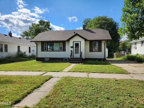310 N 19th St, Bismarck, ND, 58501-4748 | Card Image