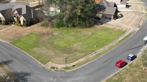 95 Spruce Knoll Ln, Elmore, AL, 36025-1144 | Card Image
