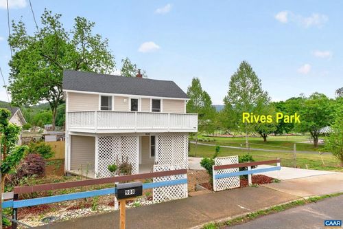 908 Rives St, CHARLOTTESVILLE, VA, 22902-6247 | Card Image
