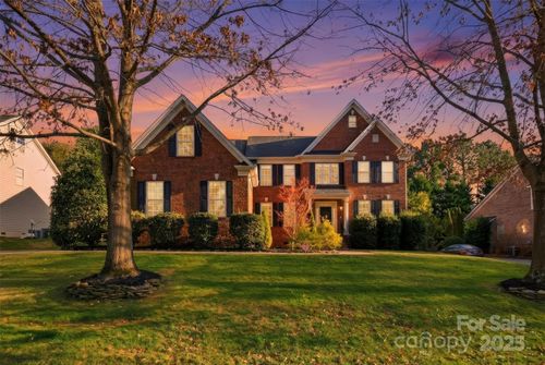 3214 Blackburn Dr, Waxhaw, NC, 28173-9071 | Card Image