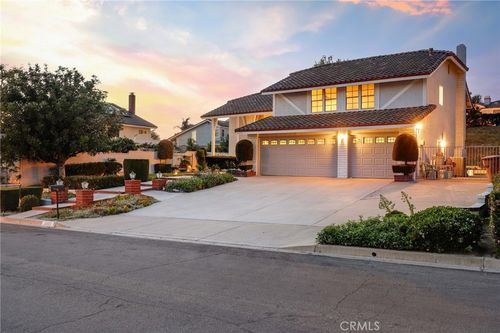 20681 Via Amarilla, Yorba Linda, CA, 92886-3131 | Card Image
