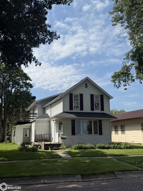 1634 Avenue I, Fort Madison, IA, 52627-4352 | Card Image