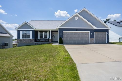 245 Auburn Ridge Dr, Troy, MO, 63379-3564 | Card Image