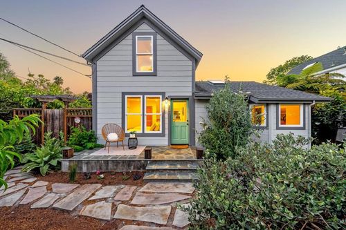 2801 S Main St, Soquel, CA, 95073-2412 | Card Image