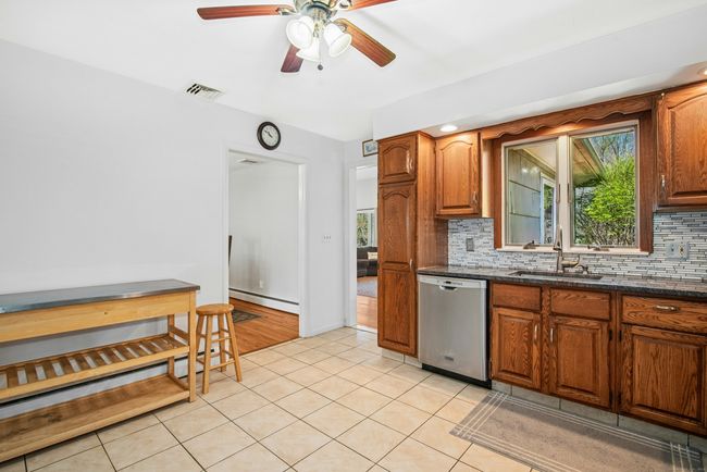 20 Mill Brook Ter, House other with 4 bedrooms, 3 bathrooms and 6 parking in Monroe CT | Image 11