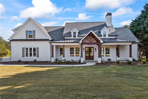 1300 Grapevine Trl, Monroe, GA, 30656-4513 | Card Image