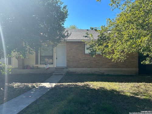 1554 Pams Path, New Braunfels, TX, 78130-3125 | Card Image