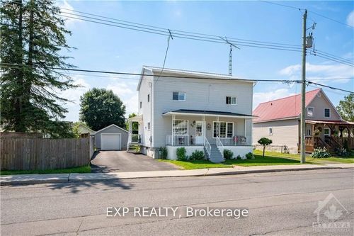 50 Victoria St E, Alexandria, ON, K0C1A0 | Card Image