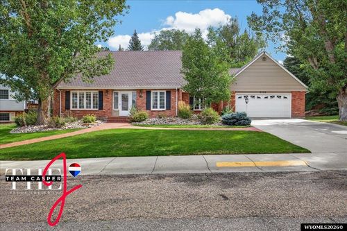 1545 S David St, Casper, WY, 82601-4223 | Card Image